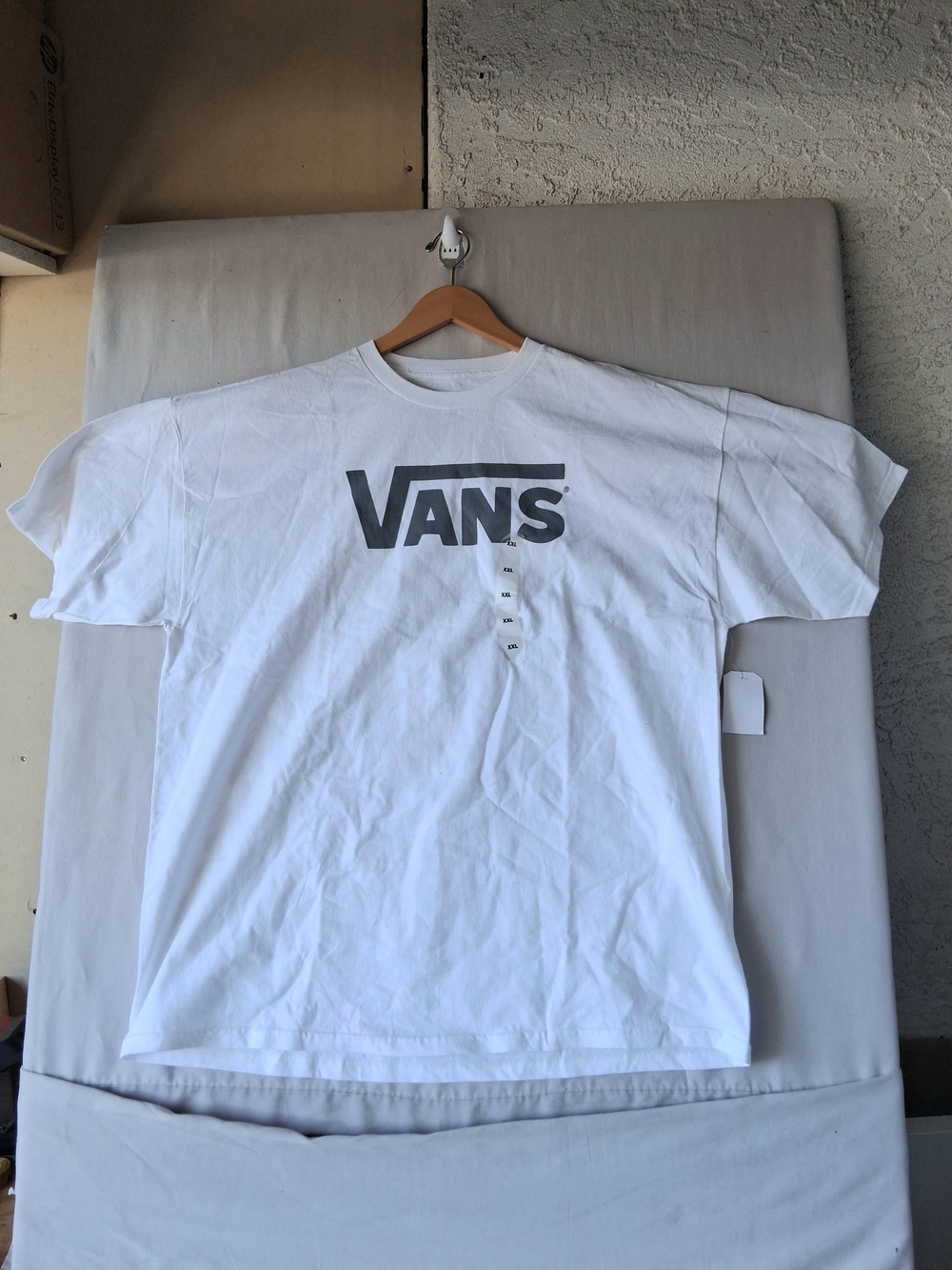 Men's VANS White T-Shirt : NWT : XXLarge